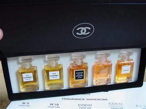 chanel parfum miniaturen set|chanel mademoiselle perfume gift set.